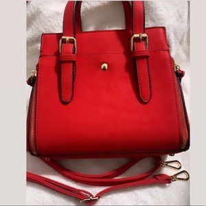 RED Handbag ❤️